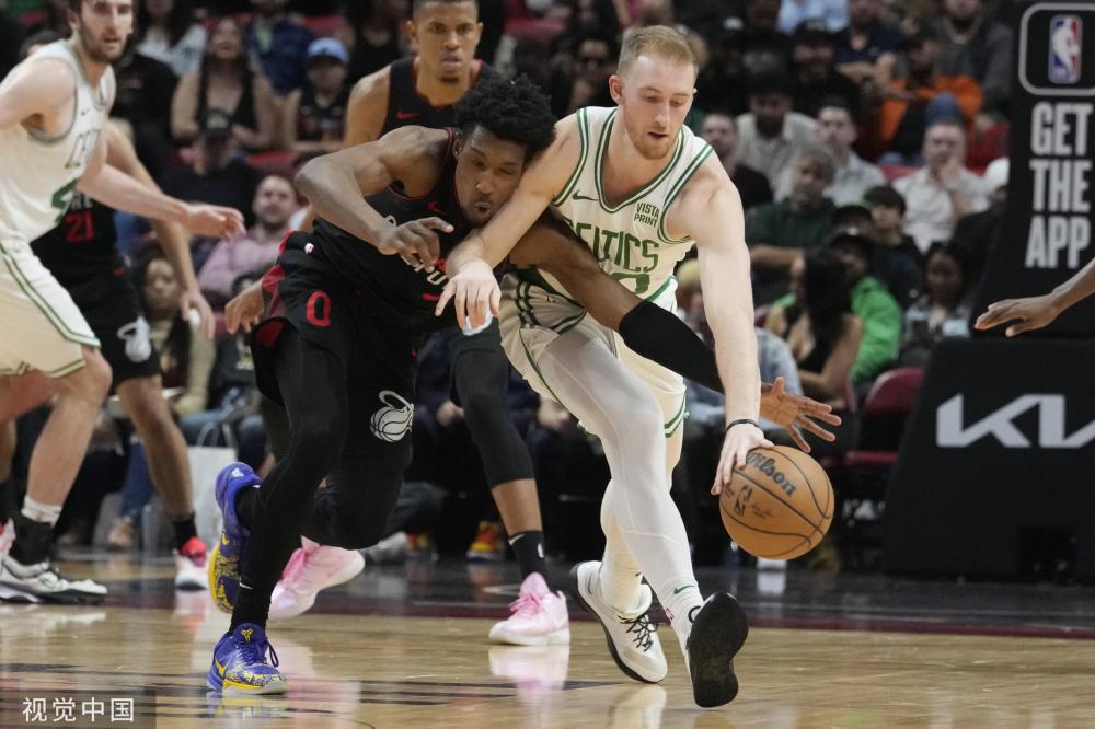 远比赛场上 远比赛场上