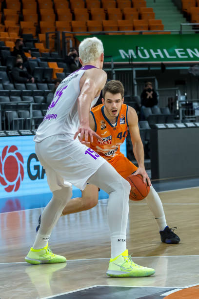 增添了光彩 增添了光彩