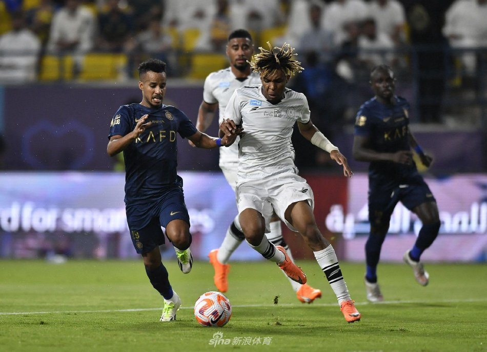 的赛季中 的赛季中